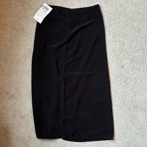 Brandy Melville black skirt